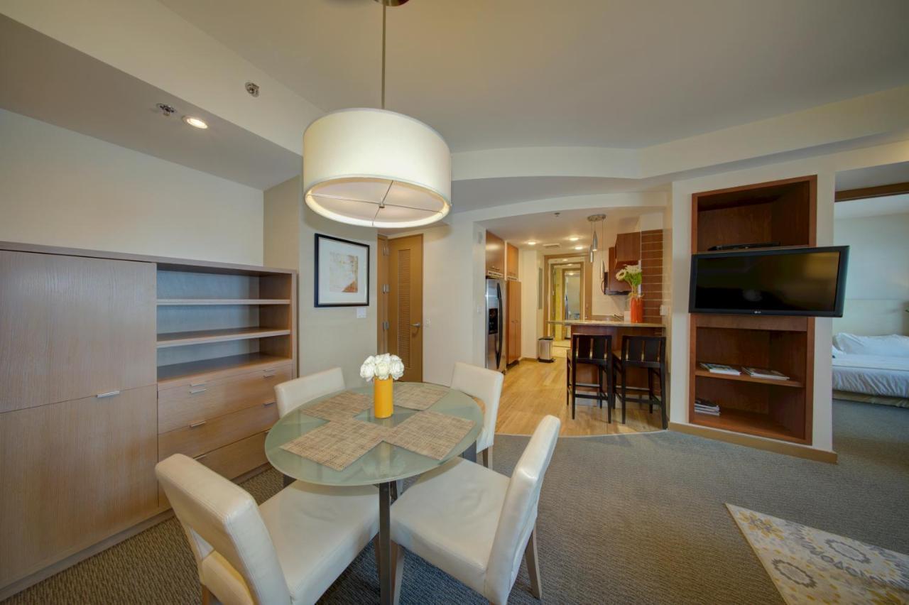 Aluna Brickell *